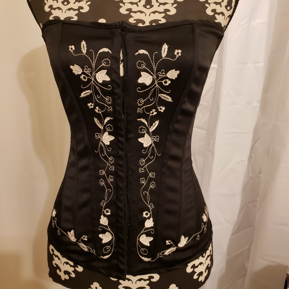 Corset